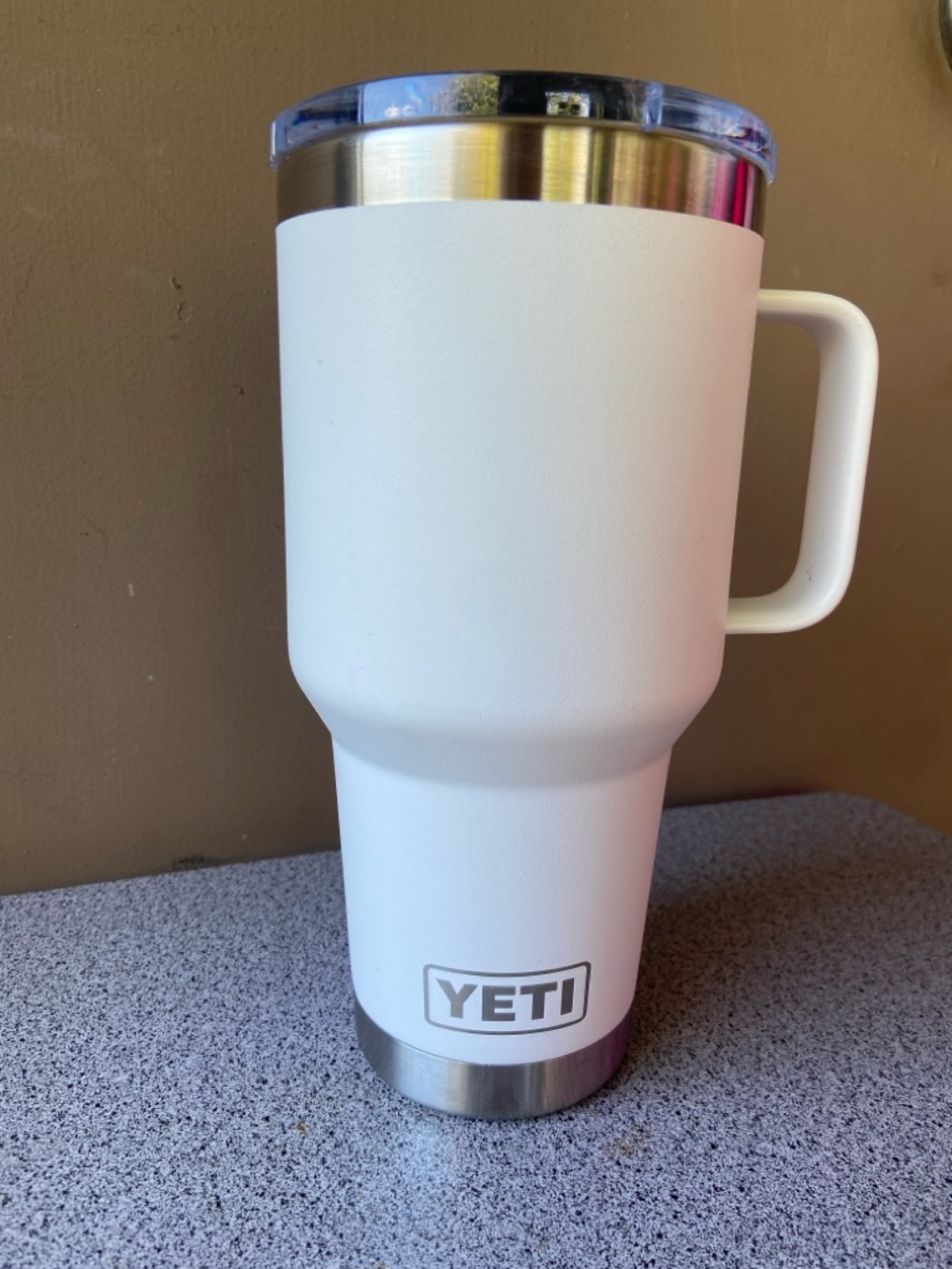 YETI Rambler 30-oz. Travel Mug with Stronghold Lid - White- Engraved